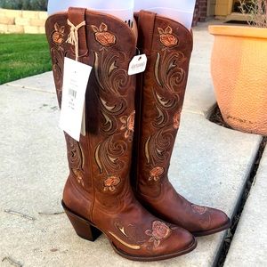 Shyanne Africa Shadow Boots